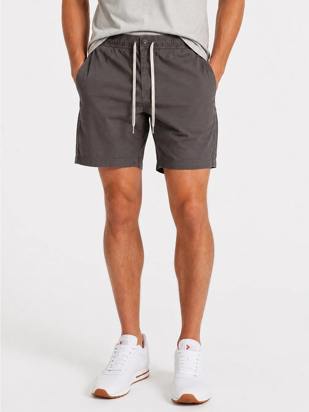 Vuori Ripstop Shorts V370 Men’s Medium Gray Performance Casual Drawstring Shorts